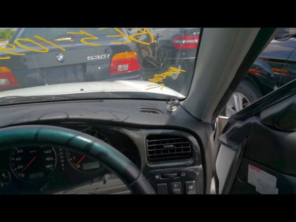 SUBARU LEGACY BE5 2001