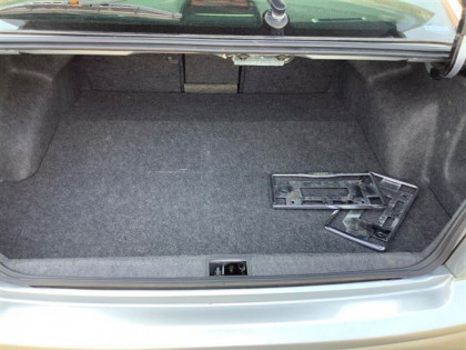 SUBARU LEGACY BEE 2002