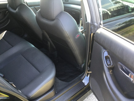 SUBARU LEGACY B4 BEE 2002