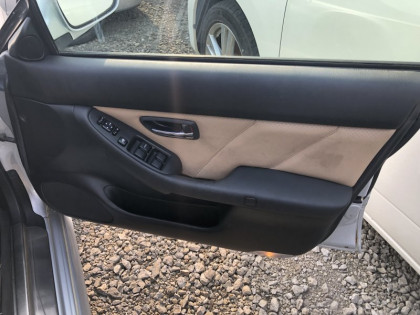 SUBARU LEGACY BEE 2003