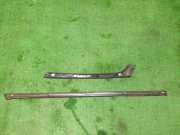右サイドウインドウモール SUBARU LEGACY OEM 91044AA110, 91044AA340, 91012AA060, 91012AA350, 91044AA341 BF5 1992 dark green 278