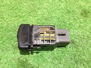 Interruptor del desempañador trasero SUBARU LEGACY OEM 83001AC000 BG5 1996 EJ20H