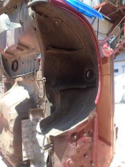 Guarda-lamas traseiro esquerdo SUBARU LEGACY OEM 51410AC891, 51410AC471, 51510AC311, 51510AC301, 51510AC300, BG5 1997 red 53D