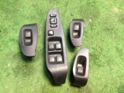 กล่องควบคุมกระจกไฟฟ้า 83071AE000, 83071AE001 SUBARU LEGACY