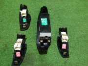 Módulo de elevalunas SUBARU LEGACY OEM 83071AE060, 83071AE040 BH5 2000 EJ206