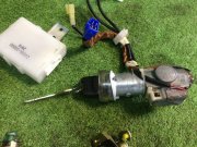 キーシリンダーセット SUBARU LEGACY OEM 57491AE740 BH5 2002 silver 01G