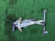 Right front window regulator SUBARU LANCASTER OEM 61188AE000, 61188AE001, 61222AE000, 61188AE002 BH9 1998