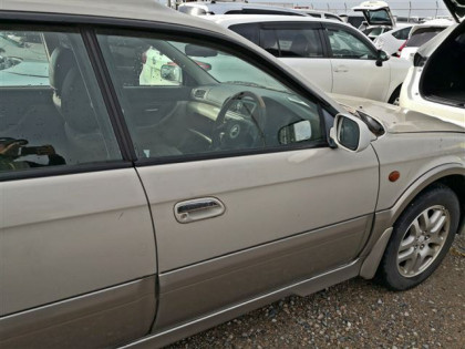 SUBARU LANCASTER BH9 1998