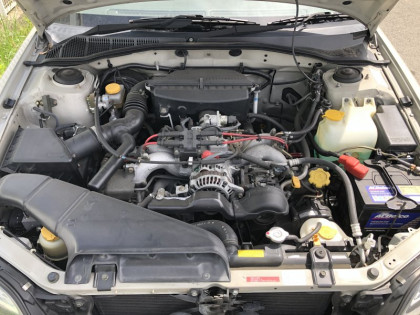 SUBARU LANCASTER BH9 2000