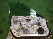 Puerta delantera izquierda SUBARU LANCASTER OEM 60009AE050, 60009AE070 BH9 2000 silver 9F9, 9G9