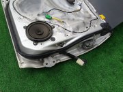 左后门 SUBARU LANCASTER OEM 60400AE270, 60400AE190 BH9 2000 silver 9G9