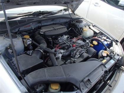 SUBARU LANCASTER BH9 2000