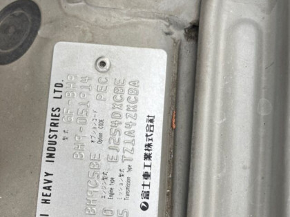 SUBARU LANCASTER BH9 2000