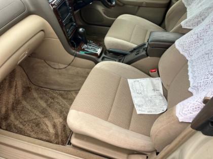 SUBARU LANCASTER BH9 2000