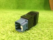 สวิตช์พัดลมห้องเก็บสัมภาระ SUBARU LANCASTER OEM 83001AE040 BH9 2002 EJ254