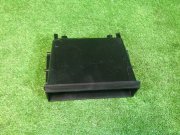 Кармашек под магнитофон SUBARU LANCASTER OEM 66130AA080 BH9 2002 серый 1U2