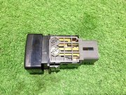 สวิตช์ไฟตัดหมอก SUBARU LANCASTER OEM 83001AE000 BHE 2000 EZ30