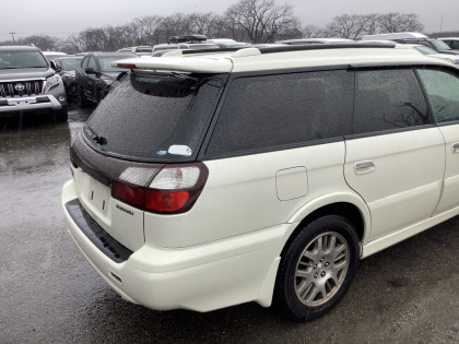 SUBARU LANCASTER BHE 2000