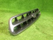 Решетка радиатора SUBARU LANCASTER OEM 91121AE190 BH9 2000 beige 8L5