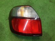 ไฟท้ายซ้าย SUBARU LANCASTER OEM 84201AE230 BH9 2000