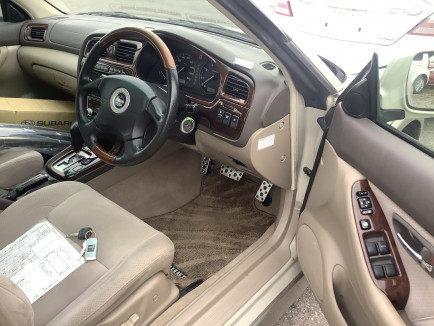 SUBARU LANCASTER BHE 2000