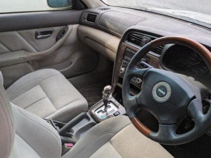 SUBARU LANCASTER BHE 2000