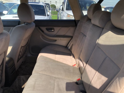 SUBARU LANCASTER BHE 2001