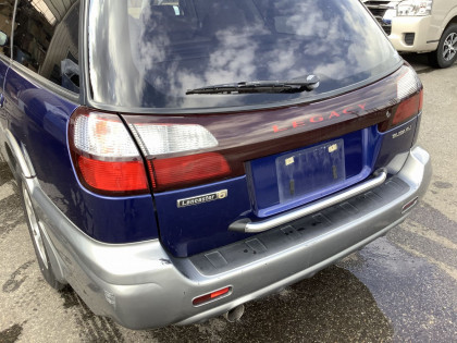 SUBARU LANCASTER BHE 2001