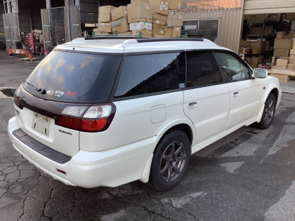 SUBARU LANCASTER BHE 2001