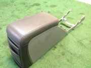 Porta-luvas e apoio de braço SUBARU LANCASTER OEM 92111AE010AD, 92115AE000DG BHE 2002 silver 1U2