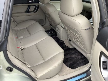 SUBARU OUTBACK BPE 2004