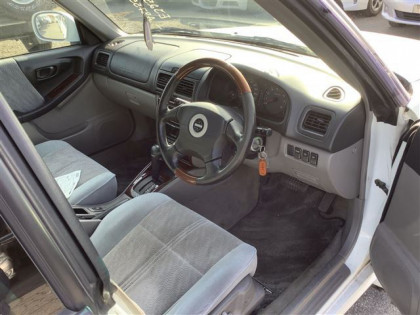 SUBARU FORESTER SF9 2000