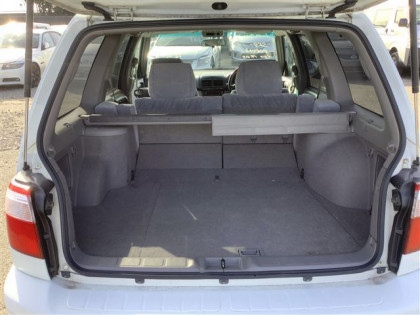 SUBARU FORESTER SF9 2000