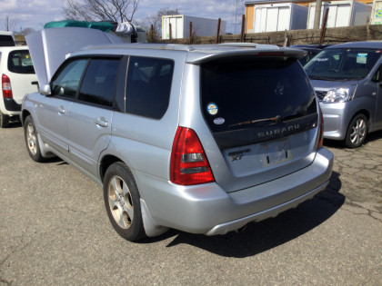 SUBARU FORESTER SG5 2002