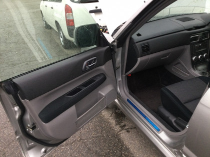 SUBARU FORESTER SG5 2005