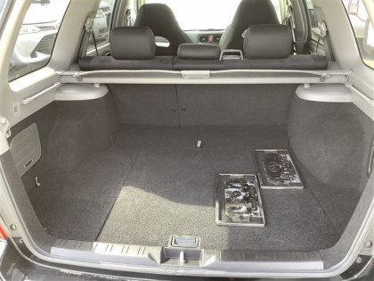 SUBARU FORESTER SG5 2006