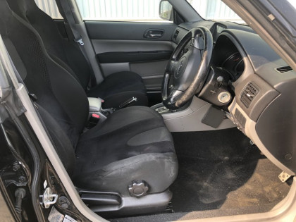 SUBARU FORESTER SG5 2006