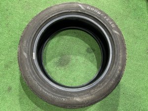 Pneus Goodyear efficient grip eco 215/55R17 SUBARU OUTBACK OEM 28121AG200 BPE 2004