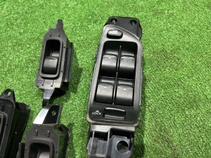 パワーウィンドウ制御ユニット SUBARU OUTBACK OEM 83071AG010 83071AG040 BPE 2004 EZ30