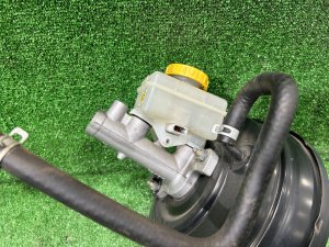 ブレーキマスターシリンダー SUBARU OUTBACK OEM 26401AG000 26402AG020 BPE 2004 EZ30