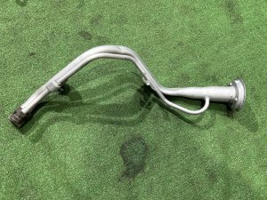 Tubo de enchimento do depósito SUBARU OUTBACK OEM 42066AG000 BPE 2004 SILVER 39D, 3K3