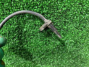 Sensor ABS delantero derecho SUBARU OUTBACK OEM 27540AG000 BPE 2004 EZ30