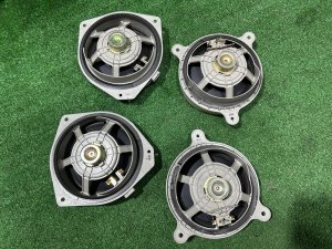 Speakers SUBARU OUTBACK OEM 86301AG000 86301AG010 86301AG100 BPE 2004