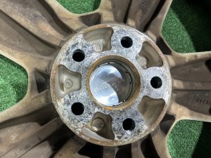 Wheel rims R17 SUBARU OUTBACK OEM 12345678 2004
