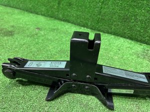 แม่แรง высокий SUBARU OUTBACK OEM 97032AG010 BPE 2004