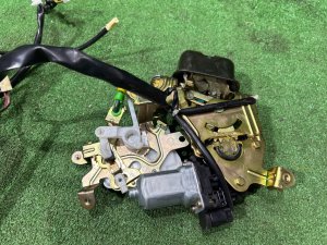 尾门锁 с доводчиком SUBARU OUTBACK OEM 63031AG000 BPE 2004 SILVER 39D, 3K3