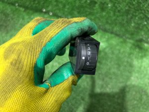 Headlight levelling switch с фишкой 83002AG000 SUBARU OUTBACK