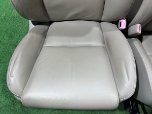 Seat set кожа SUBARU OUTBACK OEM 64011AG221WA 64011AG231WA BPE 2004 SILVER 39D, 3K3