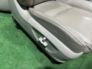 Seat set кожа SUBARU OUTBACK OEM 64011AG221WA 64011AG231WA BPE 2004 SILVER 39D, 3K3