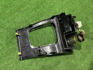 Consola do seletor automático пепельница SUBARU OUTBACK OEM 92121AG060 BPE 2004